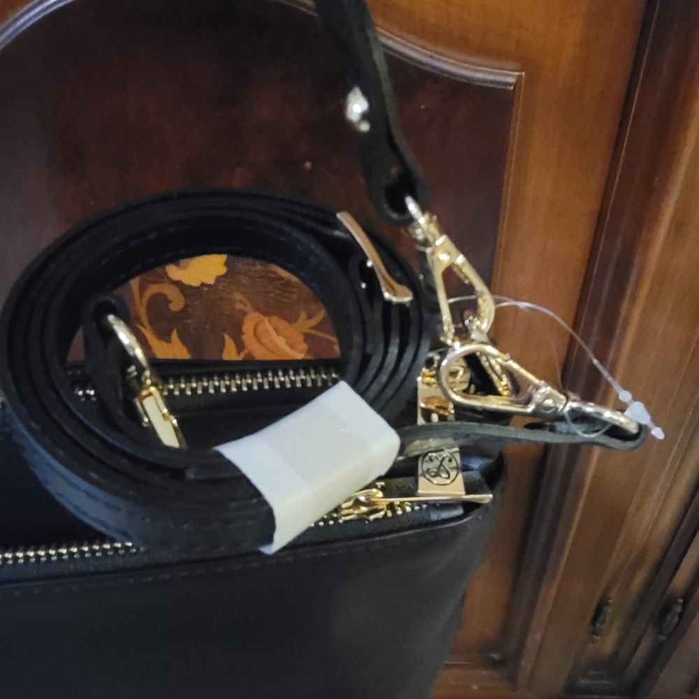 Divina Firenza Lilla Black leather 3 zip bag 2 outer pockets zippered - Picture 3 of 12